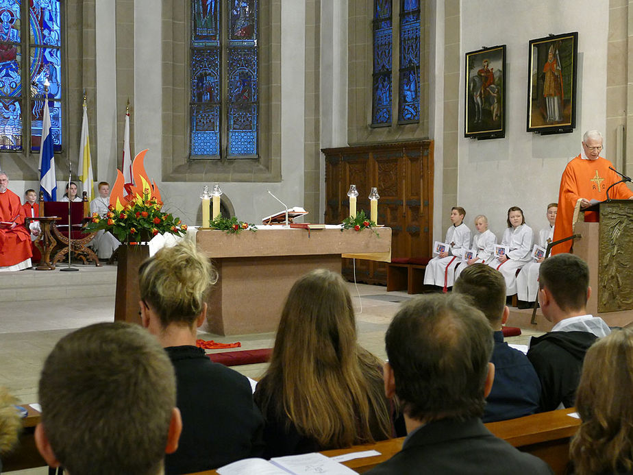 Firmung 2017 in Naumburg (Foto: Karl-Franz Thiede)